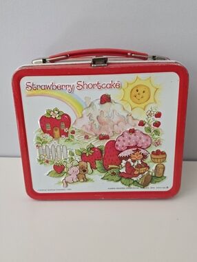 Strawberry Shortcake Red Vintage Tin Lunchbox
